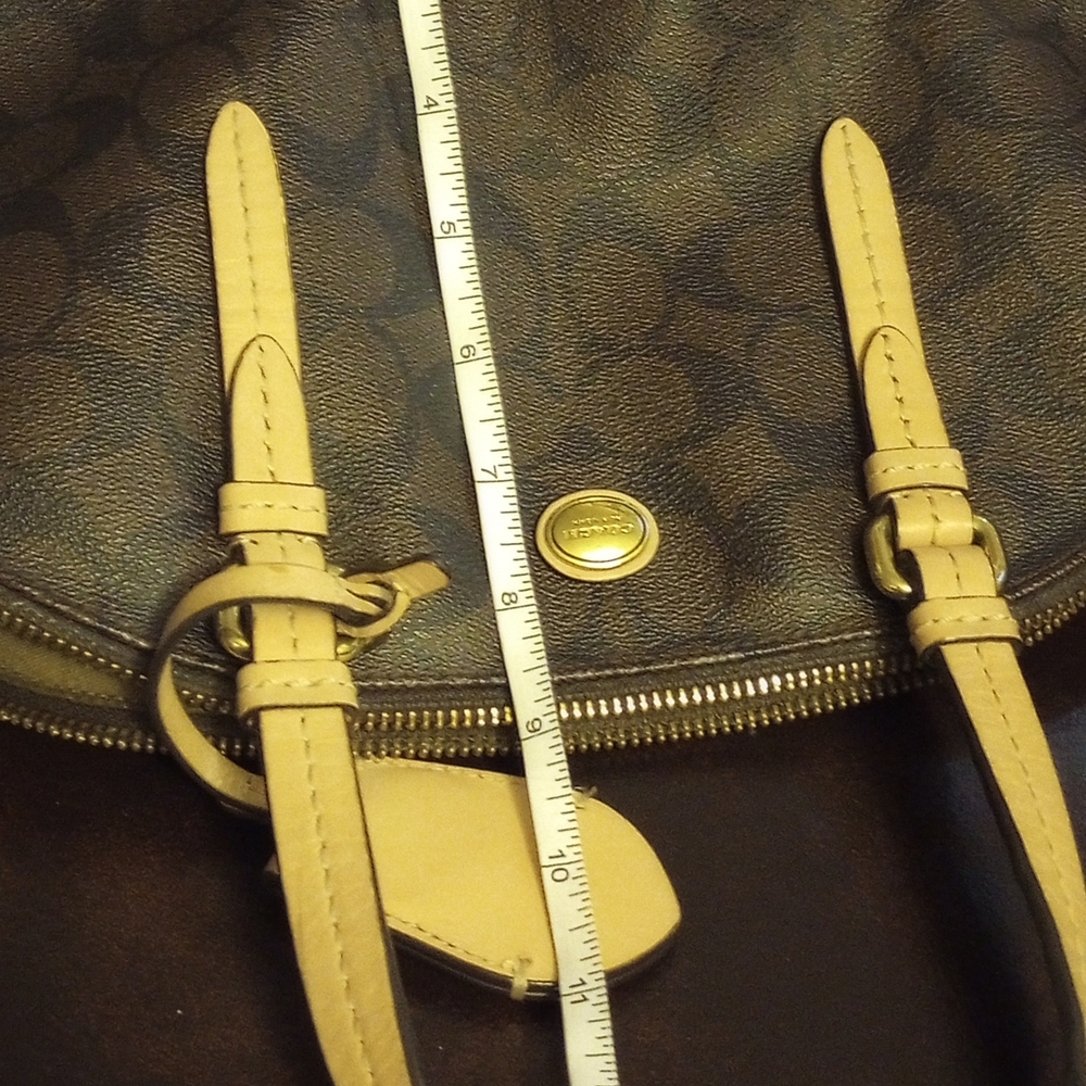 Coach Brown Signature Handbag. Duplicate Listing. - Picture 13 of 16